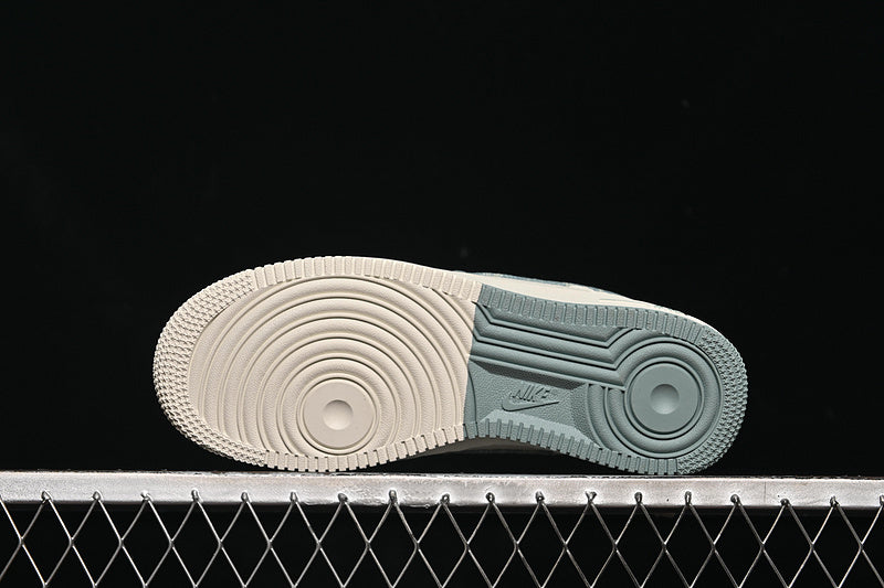AIR FORCE 1 07 LOW LV