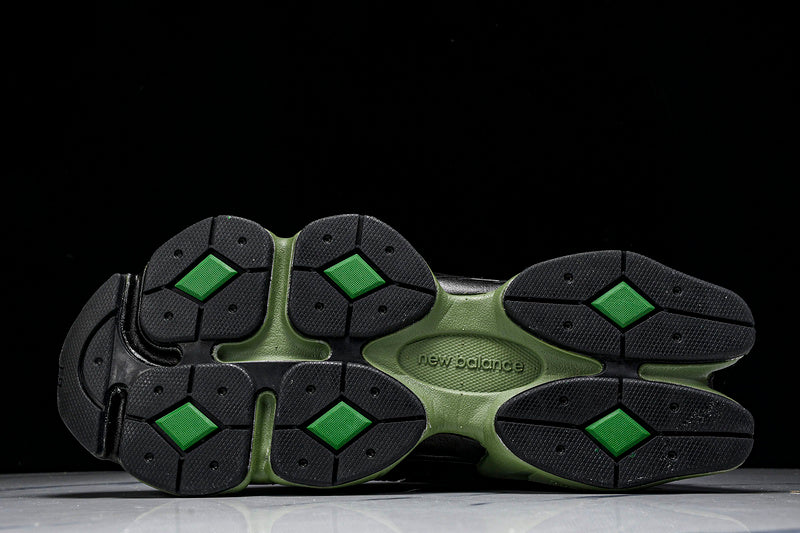 NEW BALANCE 9060 GREEN/BLACK