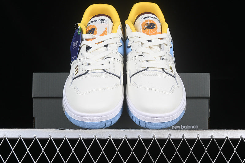 NEW BALANCE 550 MARQUETTE SEA SALT/TEAM CAROLINA/HONEYCOMB