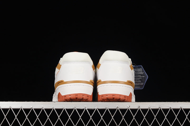 NEW BALANCE 550  WHITE/WHITE/AU LAIT