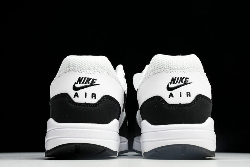 AIR MAX 1 BLACK/WHITE