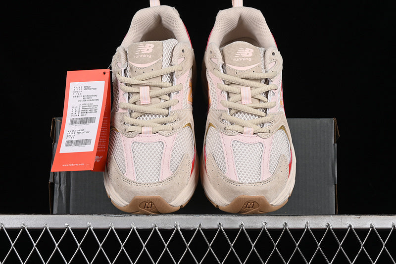 NEW BALANCE 530 FESTIVAL PACK CREAM/PINK/RED