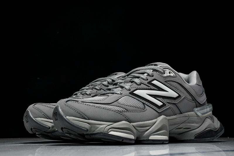 NEW BALANCE 9060 GREY/BLACK