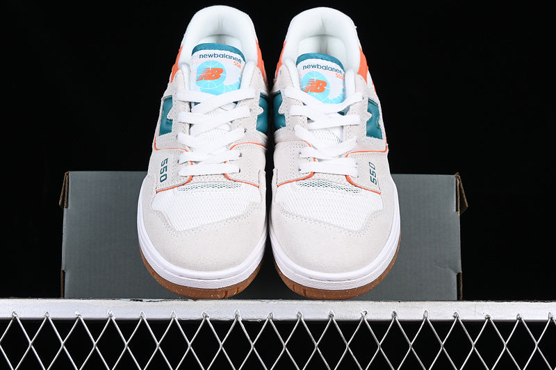 NEW BALANCE 550 SEA SALT/VERDIGRIS/POPPY