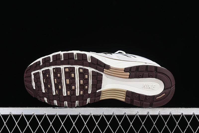 NIKE P-6000 EARTH/SAIL/PHANTOM/LIGHT BONE