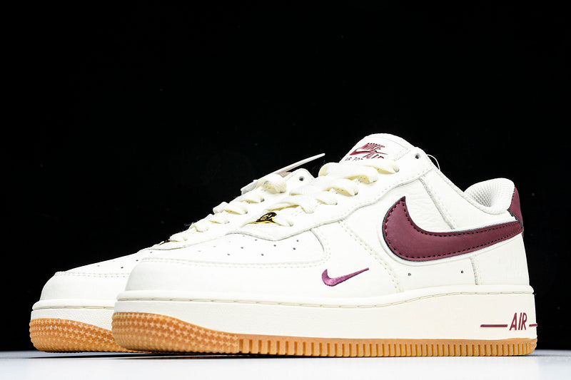 AIR FORCE 1 LOW 07 WHITE/RED
