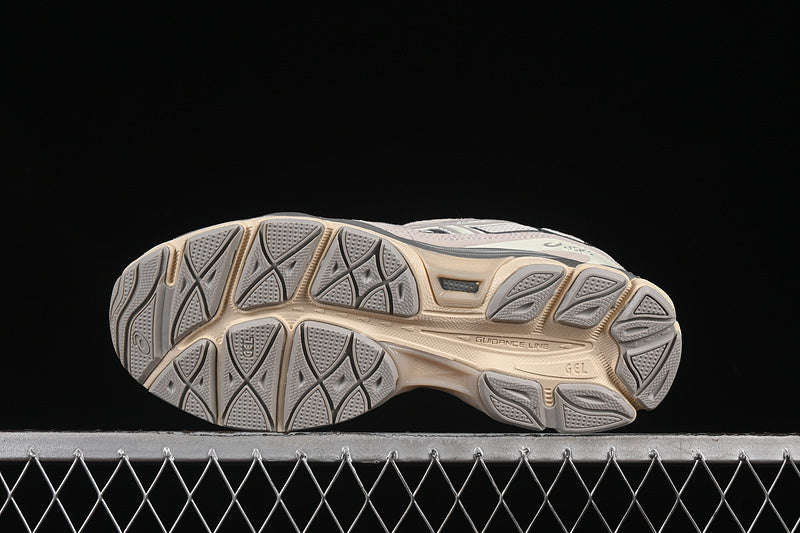 ASICS GEL-NYC CREAM/OYSTER GREY