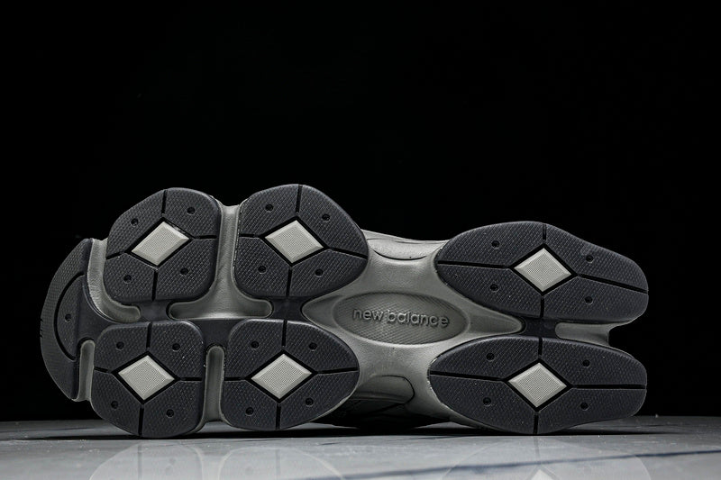 NEW BALANCE 9060 GREY/BLACK