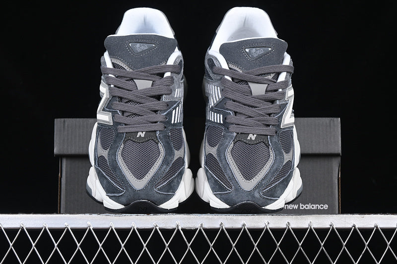 NEW BALANCE 9060 DARK GREY