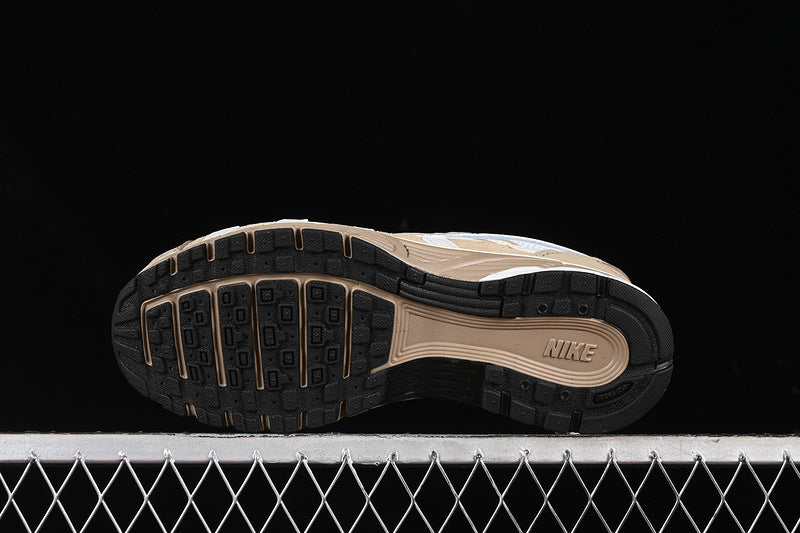 NIKE P-6000 PHOTON DUST/KHAKI/LIGHT BONE/PALE IVORY/SAIL/BAROQUE BROWN