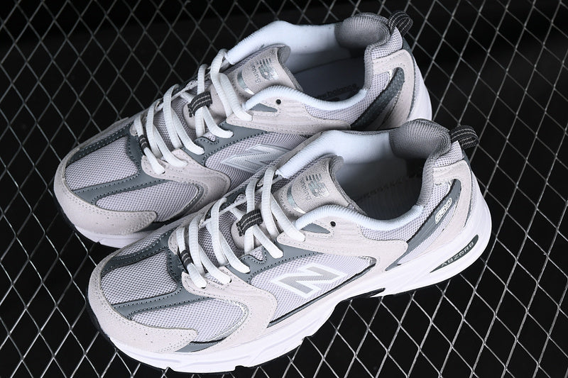 NEW BALANCE 530 WHITE/GREY/SILVER