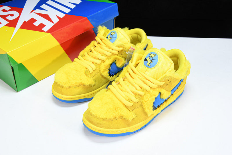 NIKE DUNK LOW X GRATEFUL DEAD YELLOW BEAR OPTI YELLOW/BLUE FURY