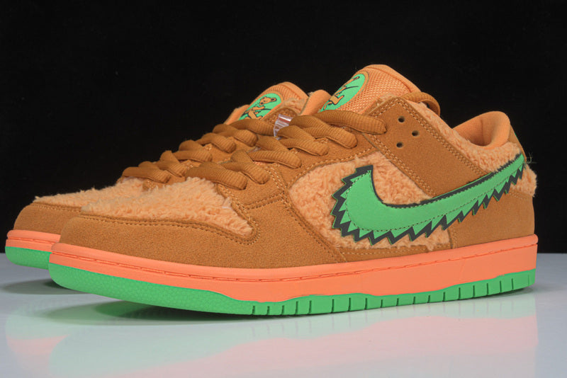 NIKE DUNK LOW X GRATEFUL DEAD ORANGE BEAR ORANGE/GREEN