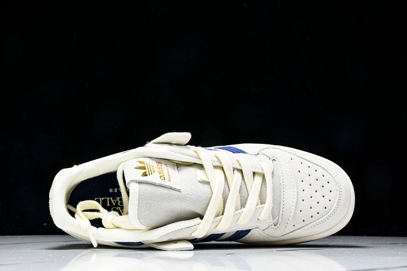 FORUM 84 LOW CREAM WHITE/DARK BLUE/DARK BLUE