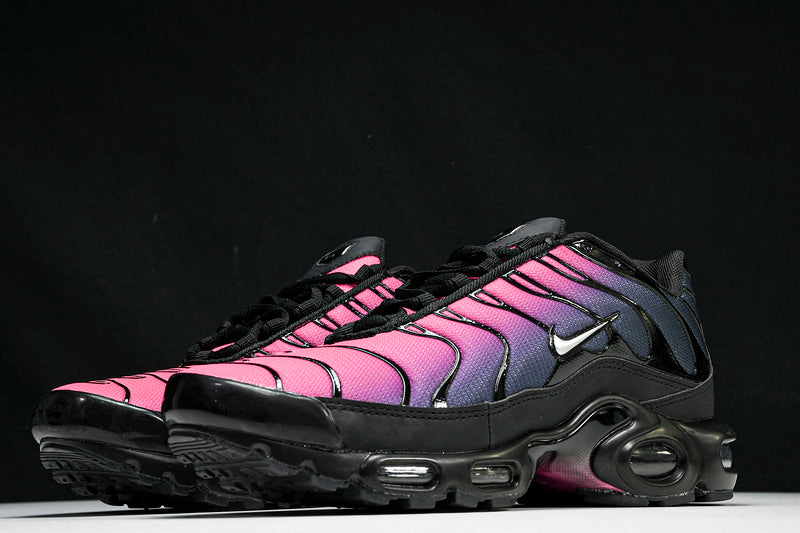 AIR MAX PLUS PINK/BLACK/GRADIENT