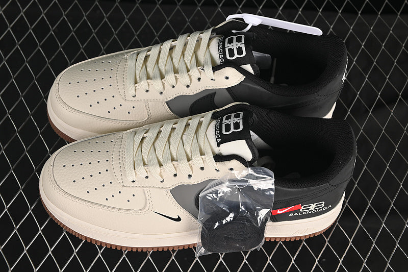 AIR FORCE 1 07 LOW BEIGE/GREY/BLACK