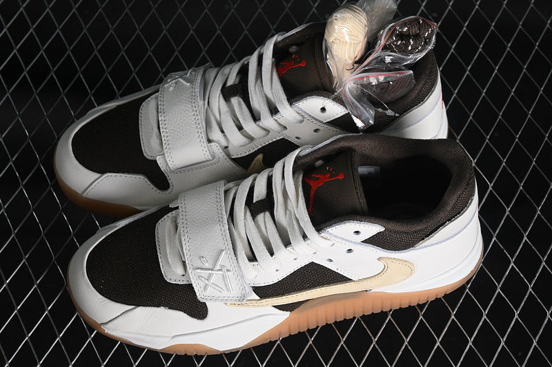 TRAVIS SCOTT JORDAN JUMPMAN MOCHA