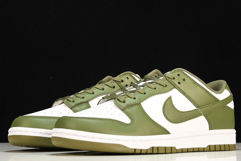 NIKE DUNK LOW WHITE/MEDIUM OLIVE/WHITE