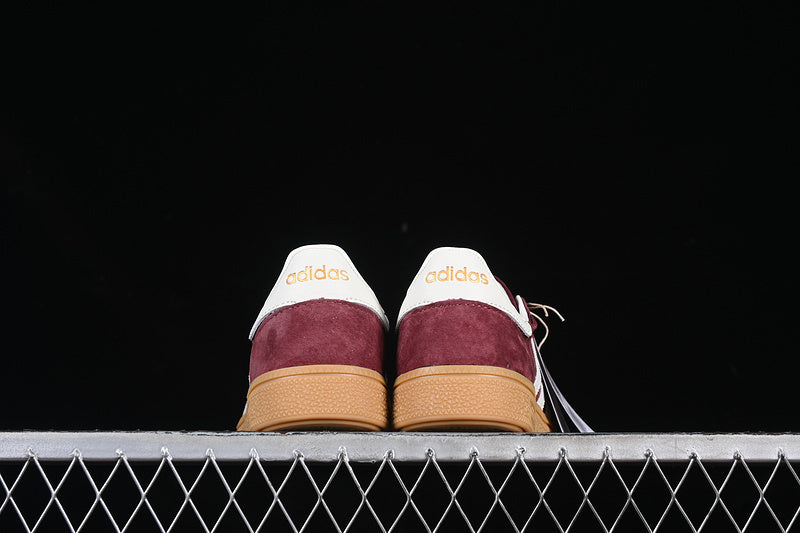 HANDBALL SPEZIAL RED/OFF WHITE/GUM