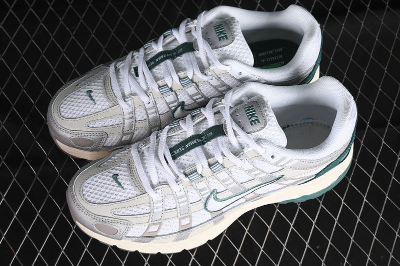 NIKE P-6000 PRM LIGHT BONE/METALLIC SILVER/BICOASTAL/WHITE