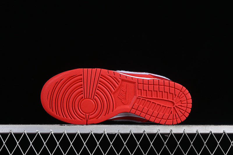 NIKE DUNK LOW SB GS VALENTINE'S DAY