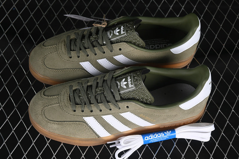 ORIGINALS GAZELLE INDOOR OLIVE STRATA/CLOUD WHITE/GOLD METALLIC