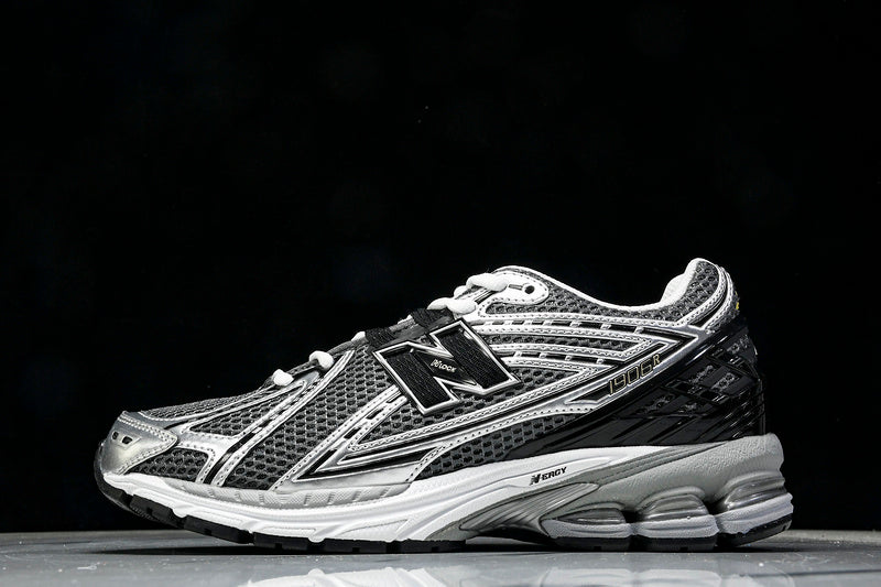 NEW BALANCE 1906 SERIES BLACK/DARK GRAY/WHITE
