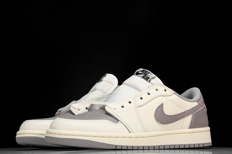 NIKE AIR JORDAN 1 RETRO LOW OG SAIL/BLACK/ATMOSPHERE GREY