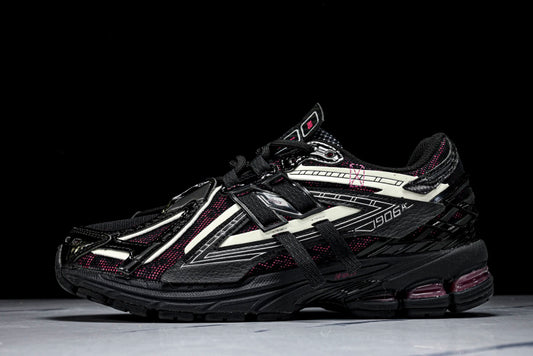 NEW BALANCE 1906 SERIES BLACK/WHITE