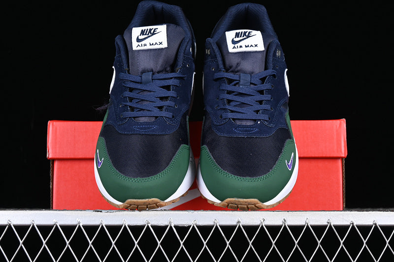 AIR MAX 1 LETTERMAN PACK OBSIDIAN/WHITE/MIDNIGHT NAVY/GORGE GREEN