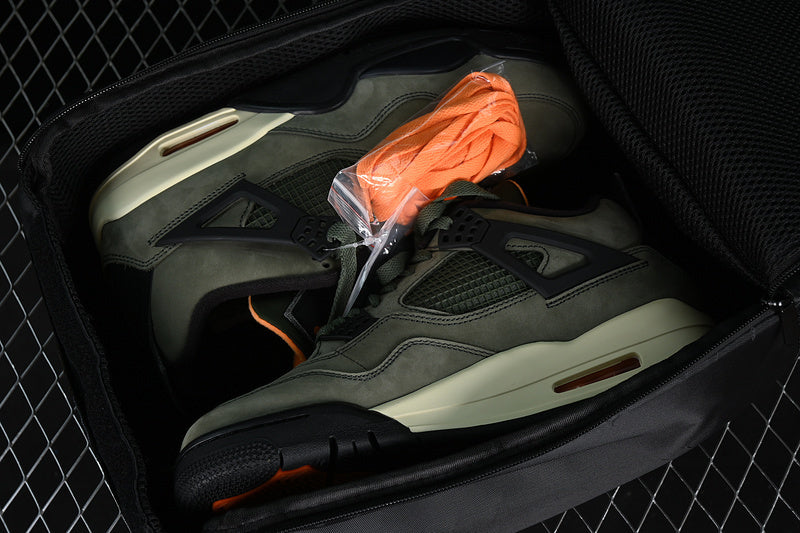 AIR JORDAN 4 RETRO Undefeated