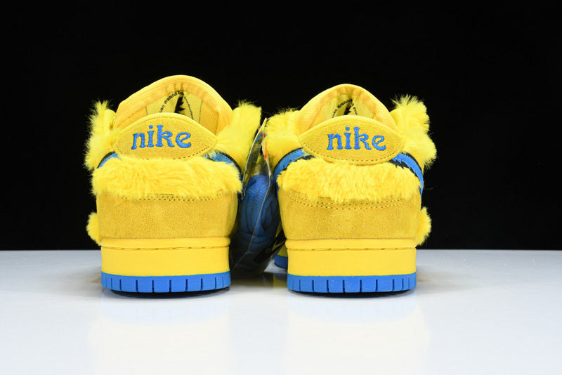 NIKE DUNK LOW X GRATEFUL DEAD YELLOW BEAR OPTI YELLOW/BLUE FURY