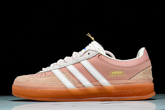 GAZELLE INDOOR BAD BUNNY ORIGINALS X WONDER CLAY/WONDER QUARTZ/ASH PINK