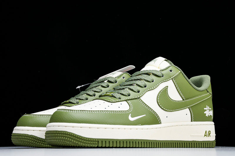 AIR FORCE 1 LOW 07 WHITE/GREEN 2