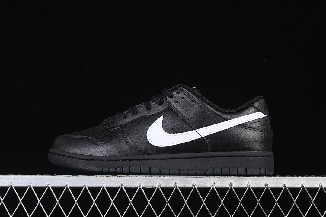 NIKE DUNK LOW SWOOSH LOW-TOP CASUAL SNEAKERS BLACK/WHITE