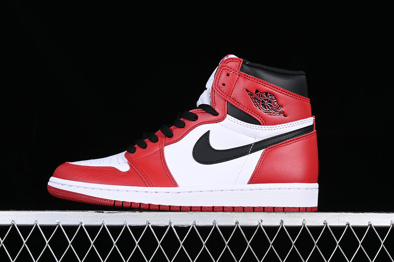 AIR JORDAN 1 RETRO HIGH OG CHICAGO