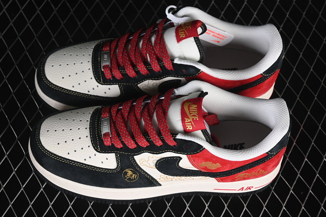 AIR FORCE 1 LOW 07 WHITE/BLACK/RED/GOLD