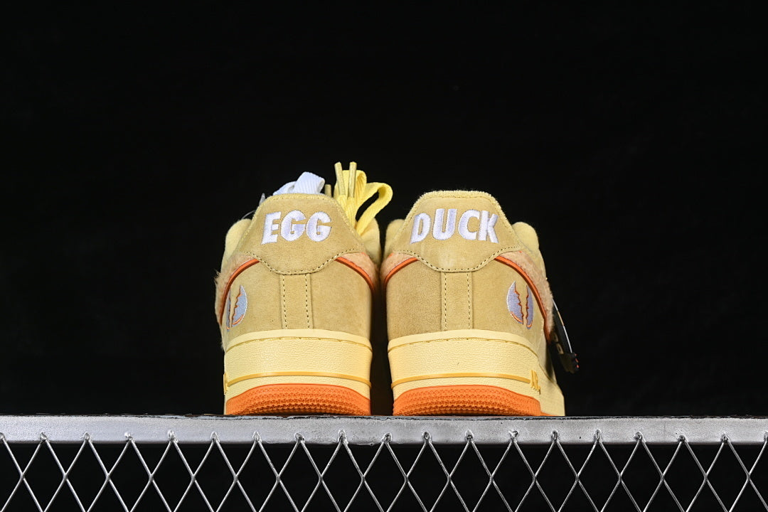AIR FORCE 1 LOW 07 YELLOW/TOPAZ GOLD/BRIGHT CERAMIC