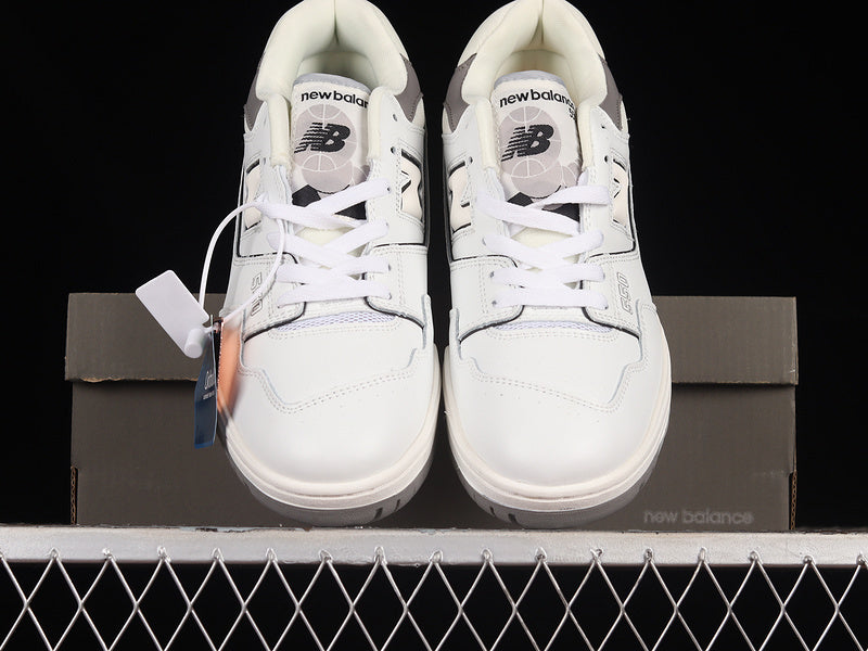 NEW BALANCE 550 WHITE/MARBLEHEAD/DARK GREY