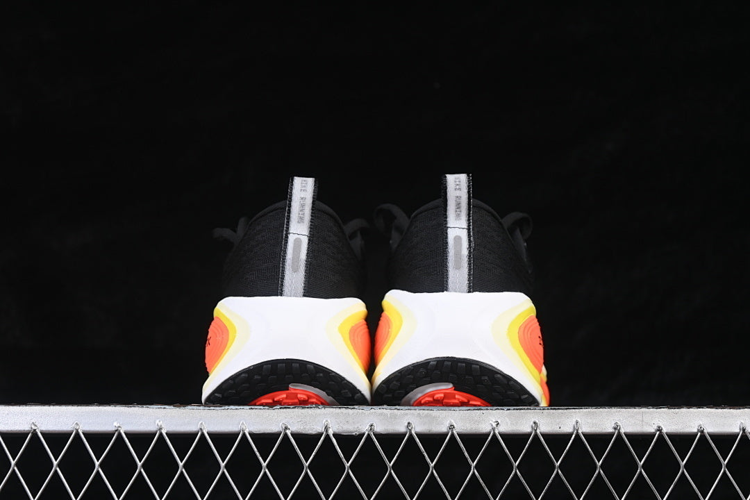 NIKE AIR ZOOM VOMERO PLUS BLACK/BRIGHT CRIMSON/SAIL/WHITE