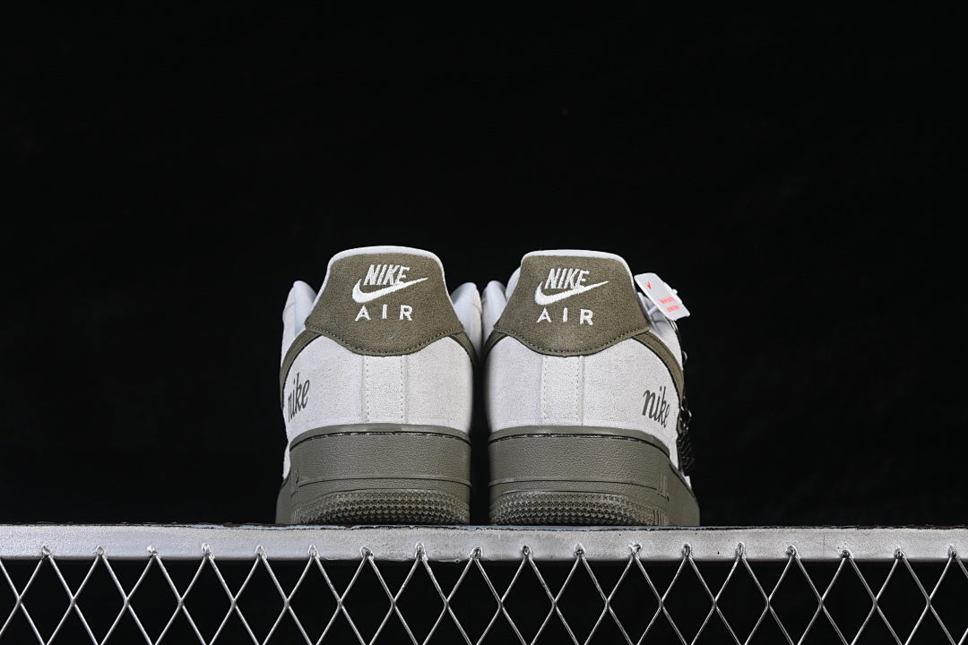 AIR FORCE 1 LOW 07 BEIGE/GREEN