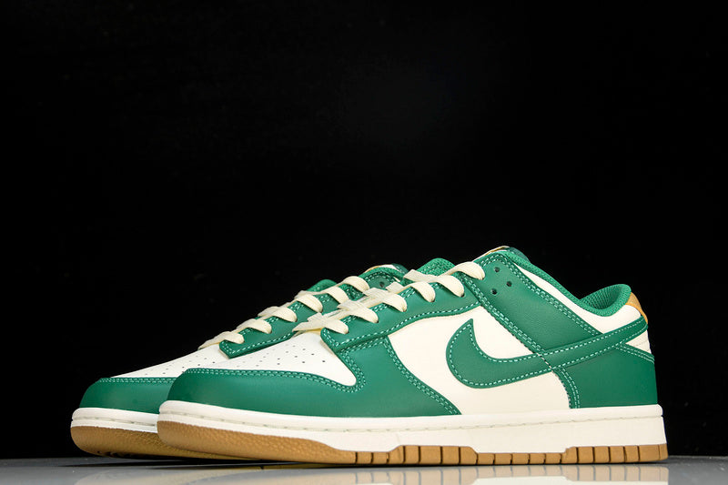 NIKE SB DUNK LOW GREEN/WHITE/GOLD