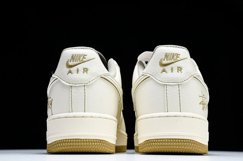 AIR FORCE 1 LOW 07 WHITE/WHITE