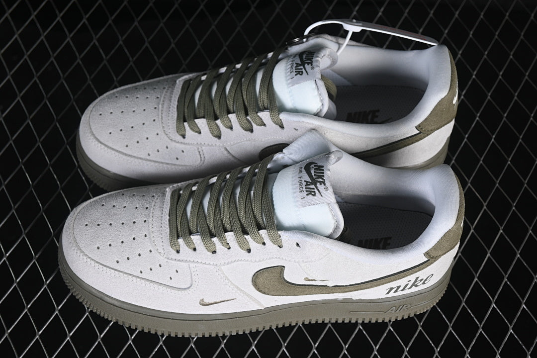 AIR FORCE 1 LOW 07 BEIGE/GREEN