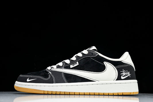NIKE TRAVIS SCOTT X AIR JORDAN 1 LOW OG SP BLACK/WHITE