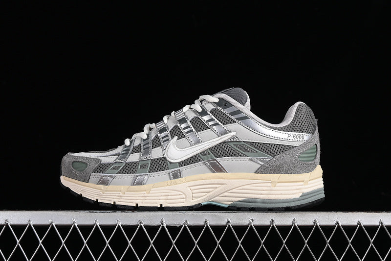 NIKE P-6000 FLAT PEWTER/LIGHT IRON ORE/METALLIC SILVER/WHITE