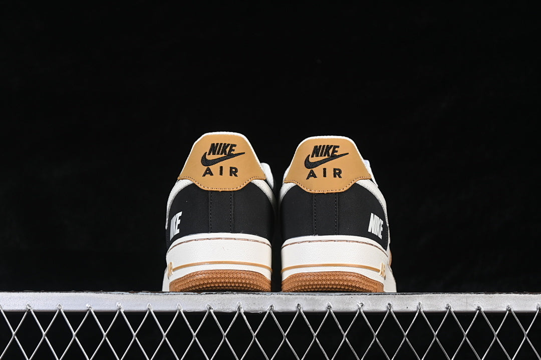 AIR FORCE 1 LOW 07 WHITE/BROWN/BLACK