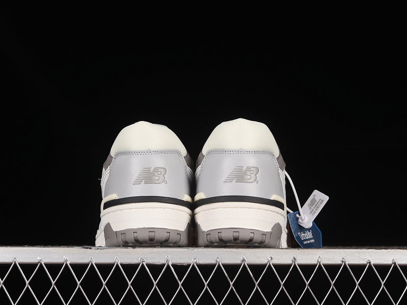 NEW BALANCE 550 WHITE/MARBLEHEAD/DARK GREY